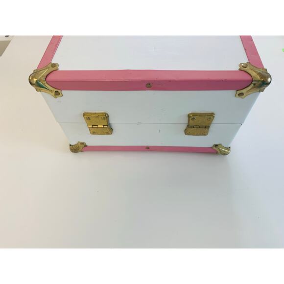 Ginny Doll, Trunk, and Clothing - Picture 8 of 10